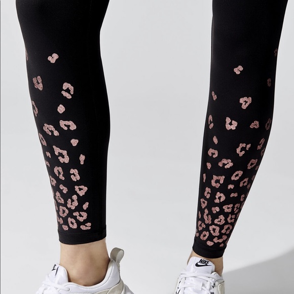 Beach Riot Ombre Leopard Leggings - Picture 4 of 7